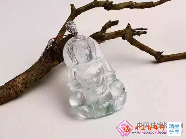 
	有錢都不一定能買到的玻璃種翡翠！
