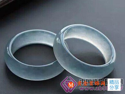
	翡翠分“死”“活”！看看你的是什么？
