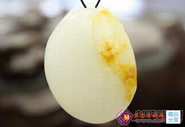 
	能跟翡翠相媲美的玉，你了解嗎？
