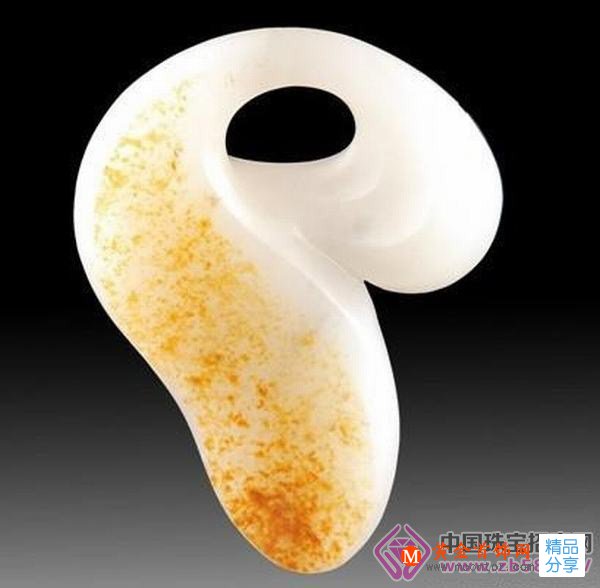 
	能跟翡翠相媲美的玉，你了解嗎？
