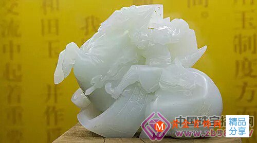 
	和田玉收藏：原石成品哪個更有價值
