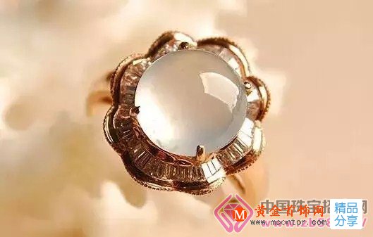
	女人愛翡翠，愛之有理
