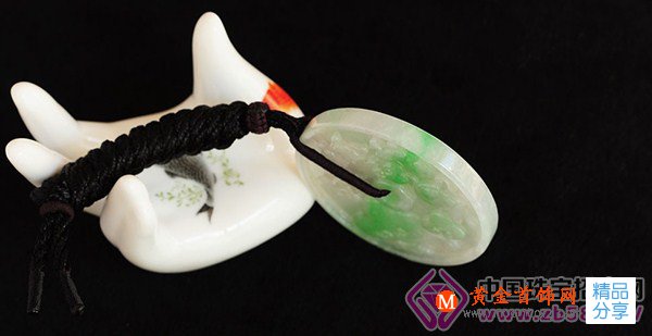 
	翡翠玉扣怎么養護
