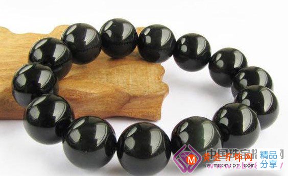 
	黑曜石如何清洗，該怎么保養？

