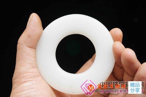 
	羊脂白玉之緣由
