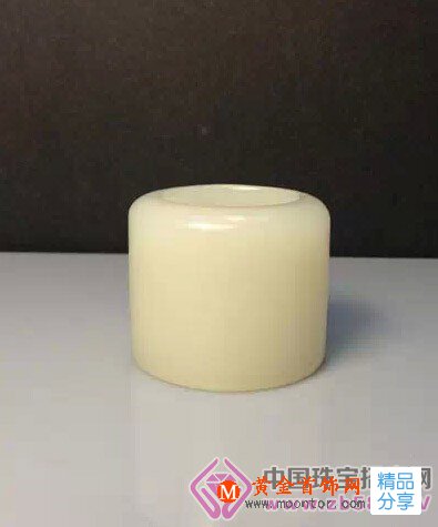 
	從護手工具到權勢象征 細說玉扳指那點事兒
