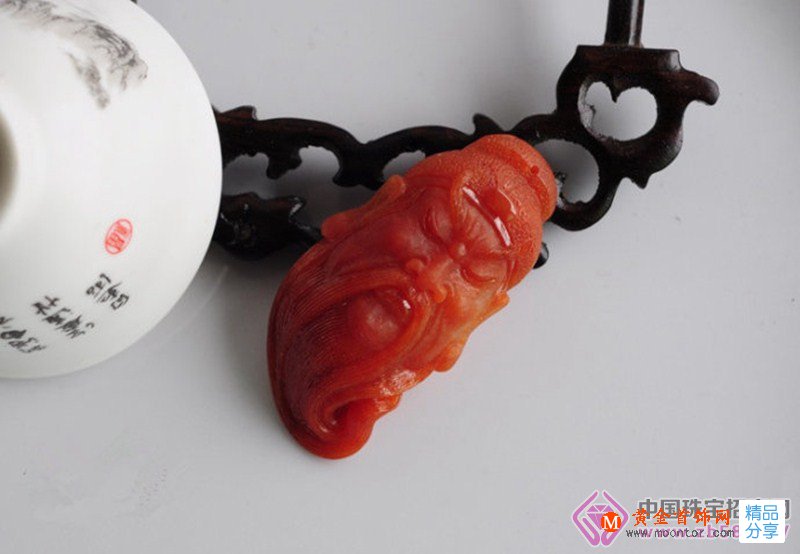 
	好翡翠一定是綠的嗎？
