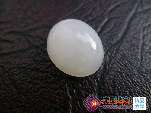 
	揭秘：羊脂玉特征
