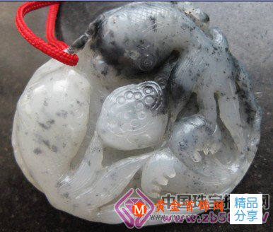 
	什么是和田青花玉？
