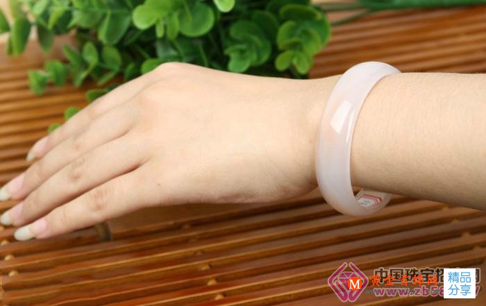 
	戴玉的十三條忌
