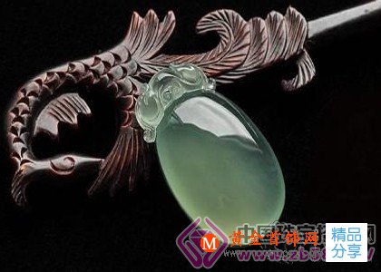 
	鑒定翡翠不菲的收藏價值
