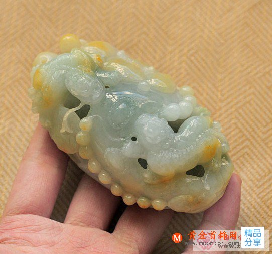 
	怎樣挑選翡翠把玩件？
