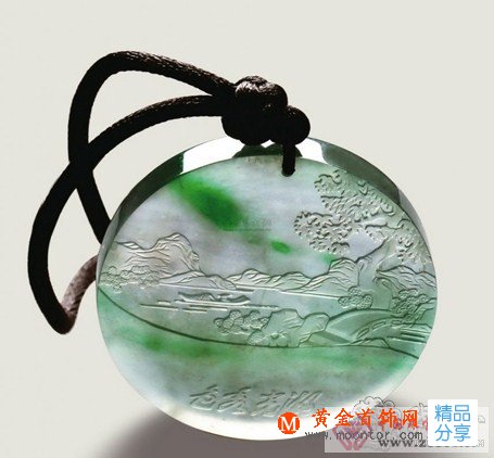 
	玻璃種翡翠有哪些特點
