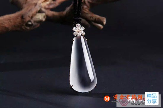 
	你真的了解翡翠嗎？教你幾句行話讓你瞬間成行家！(圖)
