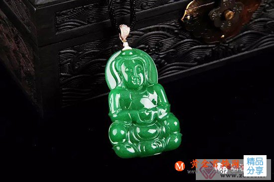 
	你真的了解翡翠嗎？教你幾句行話讓你瞬間成行家！(圖)
