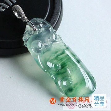 
	翡翠看種 和田玉挑潤
