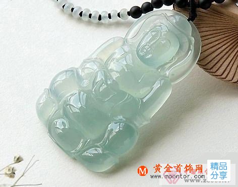 
	比較少見的冰種翡翠動植物題材
