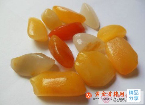 
	新疆“金絲玉”
