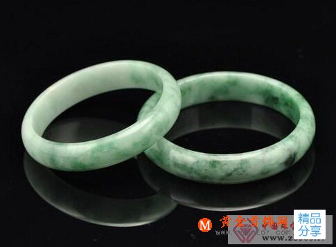 
	翡翠a貨與b貨的區別
