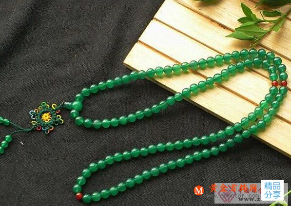 
	玉髓到底是不是玉？從明確概念到教你辨別
