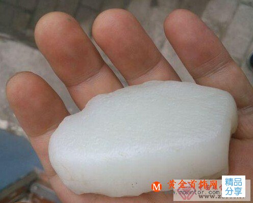 
	如何鑒別和田玉的真假
