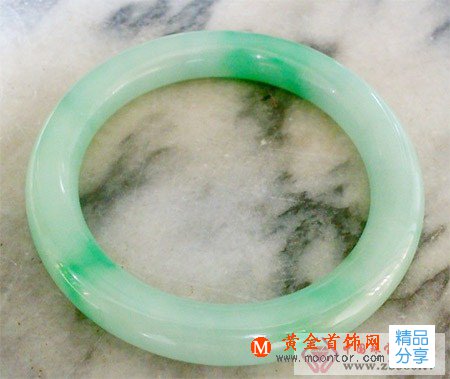 
	翡翠手鐲分類
