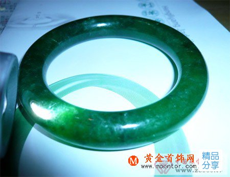 
	怎樣鑒別翡翠手鐲，鑒別翡翠手鐲的口訣
