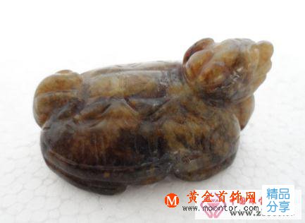 
	新手玩老玉器要注意些什么

