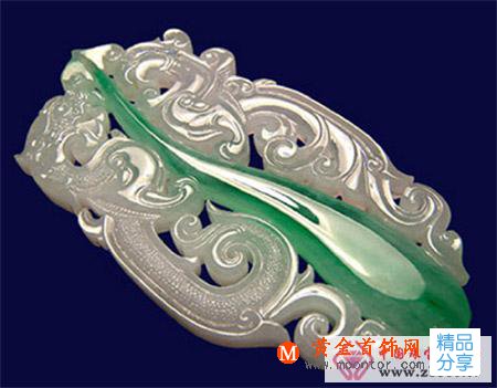 
	什么是翡翠的色根
