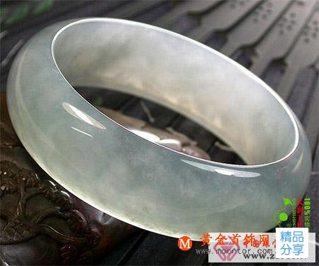 
	冰種翡翠什么意思
