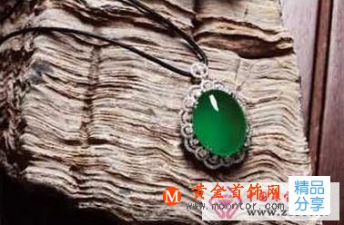 
	翡翠手鐲a貨價格與保養
