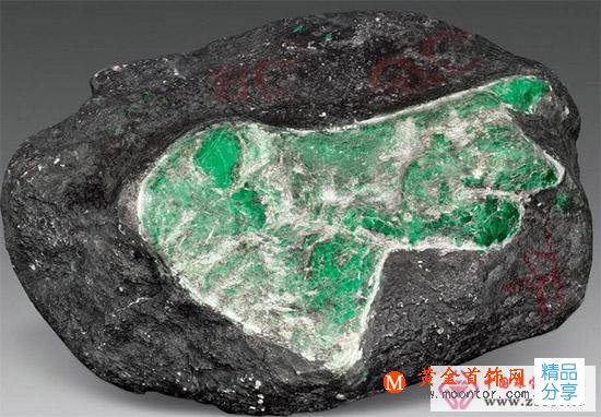 
	如何推斷翡翠原石
