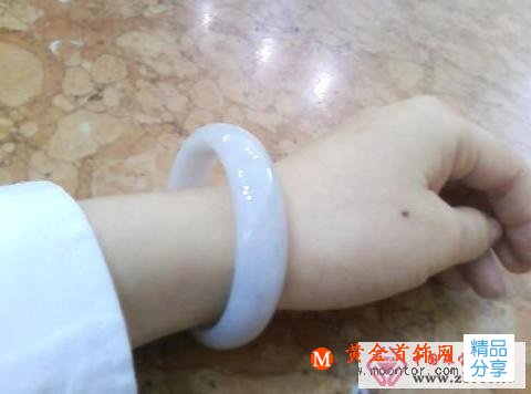
	玉鐲的保養
