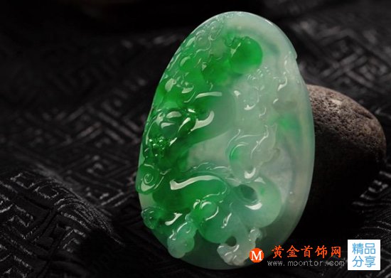 
	什么樣的翡翠能養人，而哪些翡翠不能養人呢
