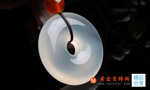 
	玉髓跟瑪瑙的區別是什么？從特征、作用等分析
