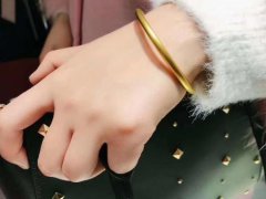 年輕人金鐲子款式圖片,金手鐲什么款式比較適合30歲的人？