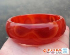 
	帶瑪瑙手鐲有什么好處和壞處呢？
