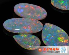 
	歐泊石的鑒定方法
