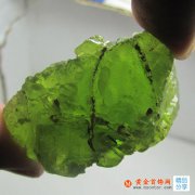 
	寶石課堂：榍石(SPHENE)
