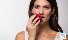 
	au750鉆石戒指怎么樣 鉆戒什么樣的好
