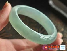 
	翡翠分“死”“活”！看看你的是什么？
