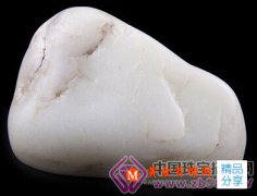 和田玉白玉與羊脂白玉主要的區別有哪些