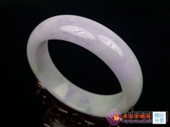 翡翠中的紫羅蘭種和墨翠種