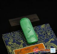 
	翡翠玩件的現代創新
