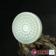 
	羊脂玉價值受傳統和文化影響

