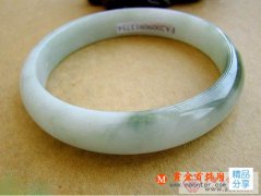 緬甸翡翠玉需補點水