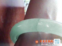 
	翡翠鐲子有裂紋怎么辦
