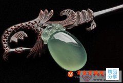 
	如何收藏翡翠飾品才永保精湛
