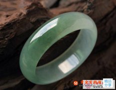 
	什么是天然a貨翡翠
