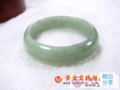 
	A貨翡翠手鐲怎樣選購
